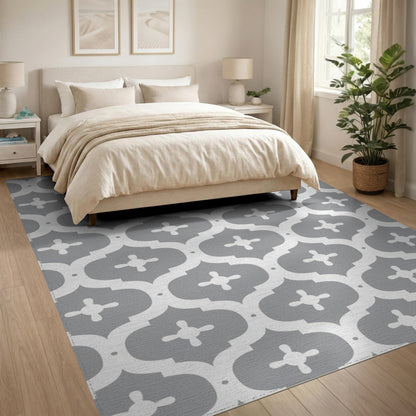 Grey Geometric Quatrefoil Area Rug