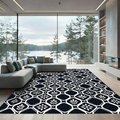 Monochrome Classic Floral Lattice Rug
