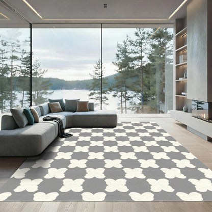 Gray Cream Quatrefoil Lattice Rug