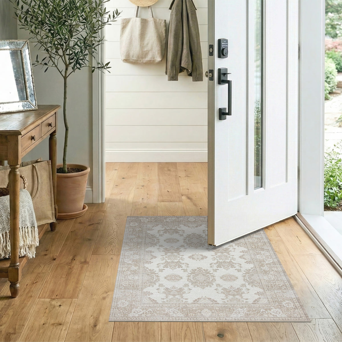 Beige Traditional Persian Traditional Persian Area Rug