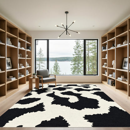 Black and White Organic Curve Rug