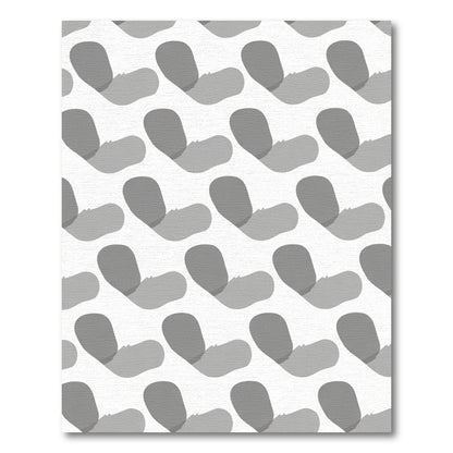 Monochromatic Wavy Heart Grid Rug